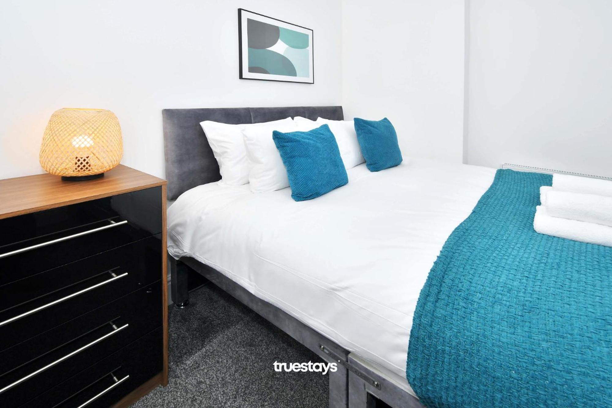 Gilman House By Truestays - 4 Bedroom House In Stoke-On-Trent Etruria Extérieur photo