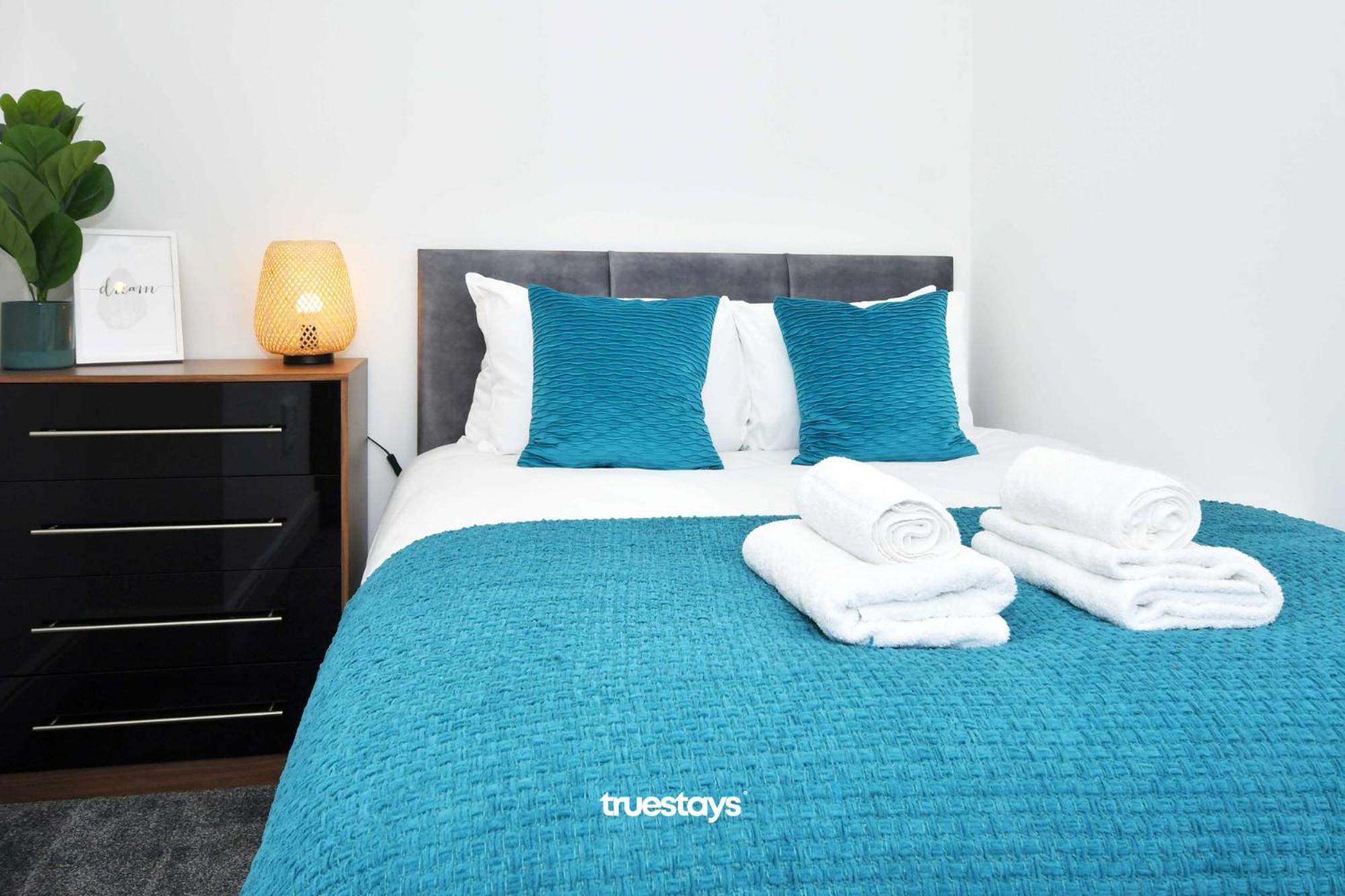 Gilman House By Truestays - 4 Bedroom House In Stoke-On-Trent Etruria Extérieur photo